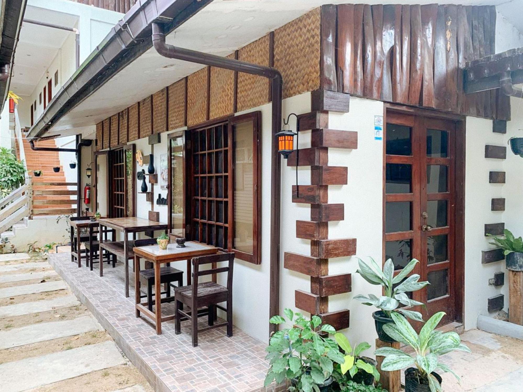Urbanview Bnky Bed And Breakfast Palawan By Reddoorz El Nido Exterior photo